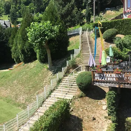 Au Pieds Des 3 Vallees Apartment *